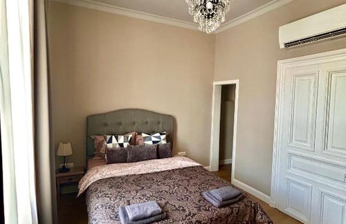 Varna City Centre Apartment | Vibrant Stay l Stylish 2BD in TOP CENTER