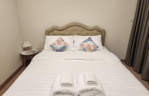 Saen Suk Apartment | Vicky the east ville Bangsean room 15