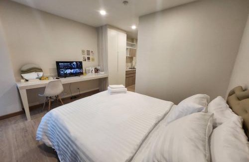 Saen Suk Apartment | Vicky the east ville Bangsean room 15