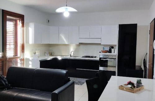 Uta Apartment | Vico Stazione Apartment