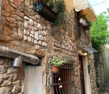 Massa Apartment | Vicolo Castellaccio