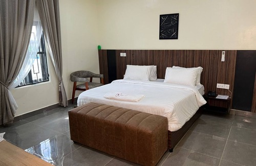 Ijebu Ode Hotel | Victia Suite and Lounge