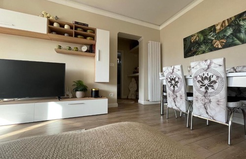 Victoria Apartment | Victoria City View