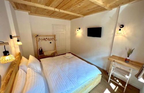 Rasnov House | Victoria Gasthaus Rasnov - charming vacation house in Rasnov