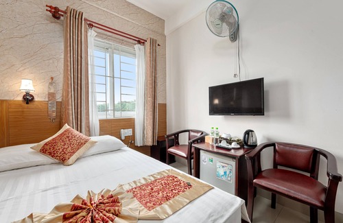 Duong Dong Hotel | Victoria hotel Beachfront near to Night market in center of Phu Quoc