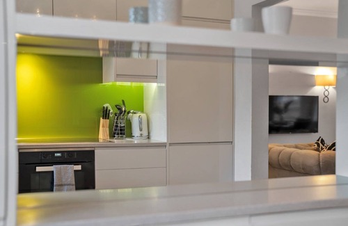 Brompton & Hans Town Apartment | Victorian Apartment near Harrods