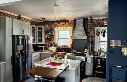 Sunnyside House | Victorian Charm in the heart of Denver