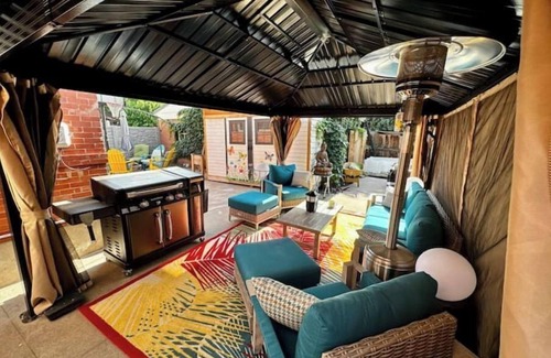 Sunnyside House | Victorian Charm in the heart of Denver