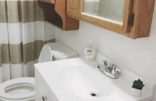 Walnut Hills Apartment | Victorian Home in Eden Park3-5mins to downtown&OTR