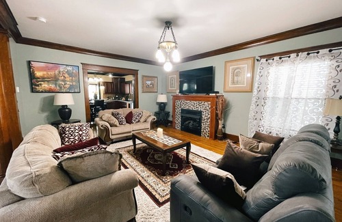 Kokomo House | Victorian Home in Original Grandeur Downtown