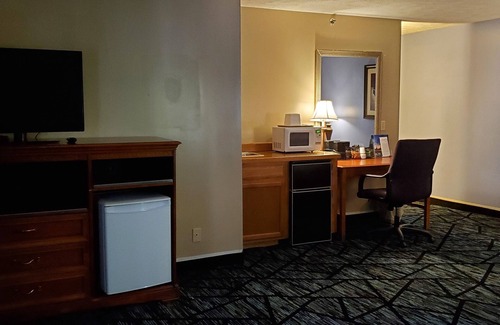 Central City Hotel | Victorian Inn