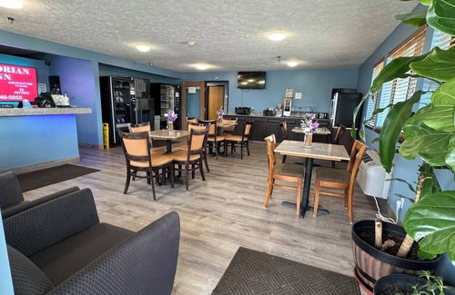 Central City Hotel | Victorian Inn