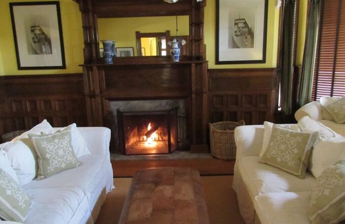 Downtown House | Victorian Mansion at Carter House Inns