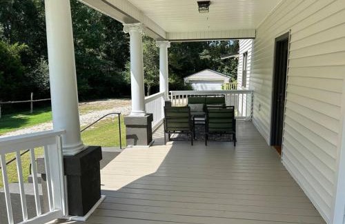 Cross Hill House | Victorian mini mansion near Lake Greenwood