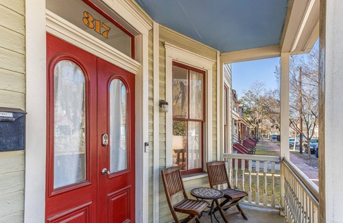 Dixon Park House | Victorian Townhouse in Savannah!