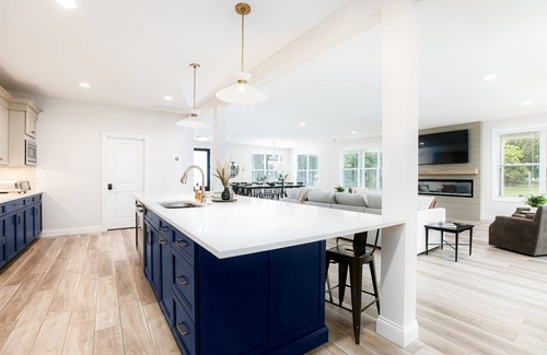 Wooded Estates House | Victory Views Main House: Luxury Home for 20 Guests
