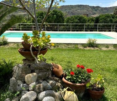 Gerace Bed & Breakfast | Vida Locrese con piscina salata