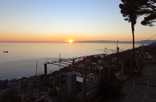 Bogliasco Apartment | View and relaxation from the highest point in Bogliasco