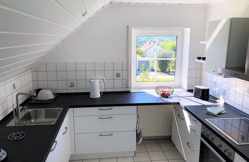 Weidenberg Apartment | Viel Platz, für die ganze Familie.nMitten im Grünen aber ganz nah an Bayreuth.