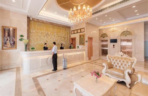 Longgang Hotel | Vienna Hotel Shenzhen Baoneng City Plaza