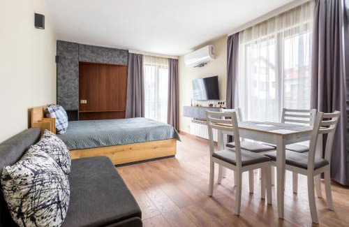 Kvartal Noviya Grad Apartment | View apartment #1