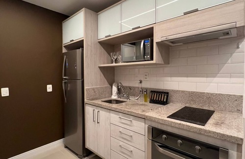 Brooklin Paulista Apartment | VIEW OF CABLE-STAYED BRIDGE