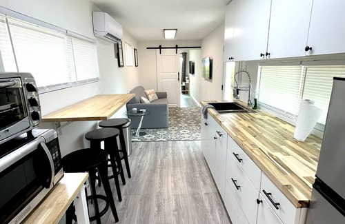 Winter Haven Apartment | View Container 5*Centrally Located*Private Bed/Bath