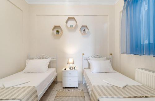 Vournikas Apartment | View of the Ionian Sea, Vournikas