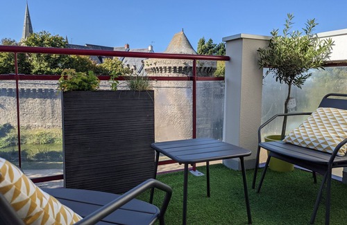 Guerande Apartment | View of the ramparts