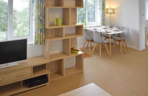 Torquay House | View Point