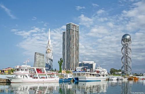 Old Boulevard Apartment | View studio 50 meters from the sea, Porta Batumi Tower