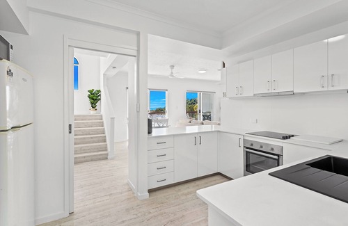 Cannonvale Villa | View Whitsundays - 3 bed 2 bath Villa