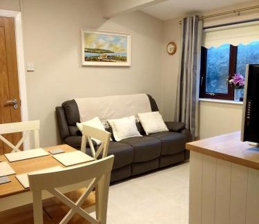 Ardara House | Viewpoint house