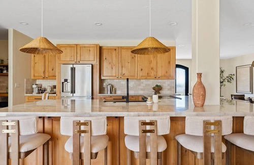 Apache Junction House | Views - Heated Pool - 10 person Hot Tub - Golf - Game Room - Pickleball Court