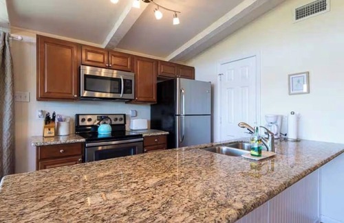 Canyon Lake House | Views of Canyon Lake: Huge Deck & Fire Pit