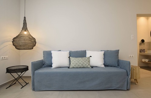 Tholaria Hotel | Vigla Hotel