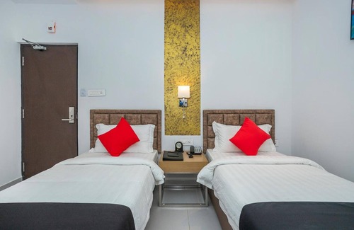 Kalyan Nagar Hotel | Vihaari 24 Business Hotel