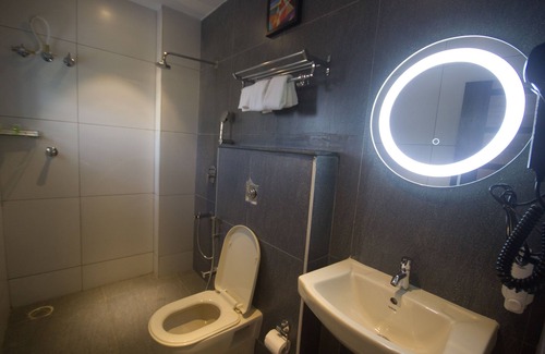 Kalyan Nagar Hotel | Vihaari 24 Business Hotel