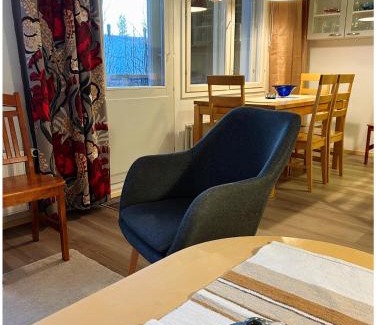 Rovaniemi Apartment | Viihtyisä saunallinen kaksio lähellä Santa Claus Villagea ja Napapiiriä
