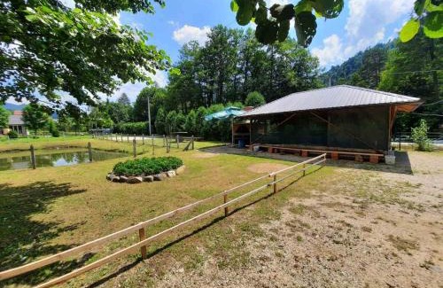 Zenica-Doboj Canton Apartment | Vikendice Bungalovi Menzil