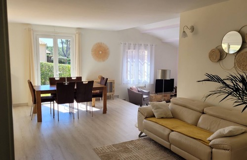 Saint-Clement-de-Riviere Villa | Villa with swimming pool in the heart of the great Pic Saint-Loup