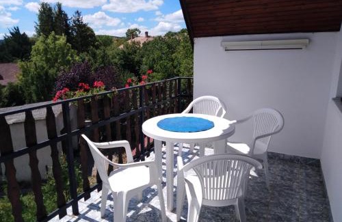 Zánka House | VIL'LAGUNA Apartment with view of Balaton