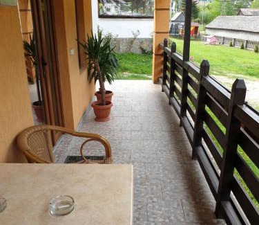 Moeciu de Sus House | Vila Bianca Dragusin