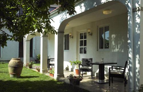 Sulina House | Vila Caviar