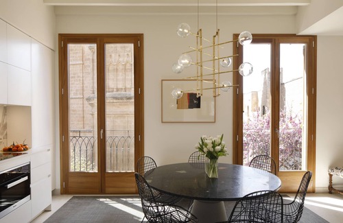 Old Town Hotel | Vila Damunt Suites