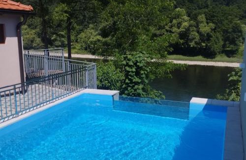 Bajina Basta Villa | Vila Dom Drina Zatvoreni Bazen