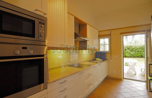 Praia del Rei House | Vila dos Príncipes B33 - Villa with green view 8