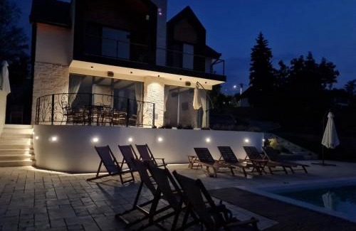 Cerevic Villa | Vila Fina