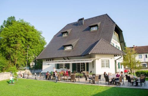 Lasko House | Vila Monet