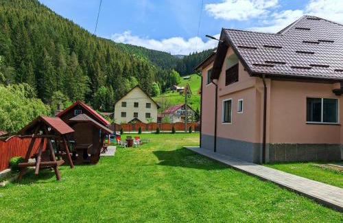 Moeciu de Sus Cabin | Vila Nico 2